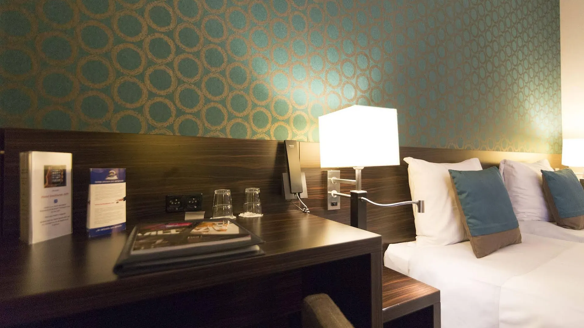 Hotel Docklands Antwerpen 3*,